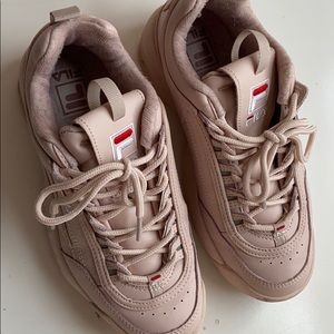 Pink filas/ chunky sneaker